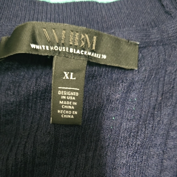 White House Black Market V-Neck Sweater in Dark Blue - Picture 2 of 3